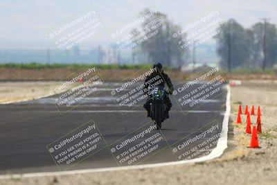 media/Jun-07-2025-TrackDaz (Sat) [[4413525952]]/C Group/240pm (Turn 9)/